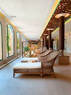 Hotel La Laguna Spa And Golf