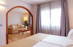 Hotel La Laguna Spa And Golf