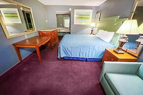 Hahira Inn By OYO near Valdosta