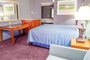 Hahira Inn By OYO near Valdosta