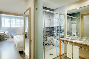 Hesperia A Coruña Centro