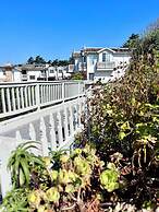 Pelican Inn & Suites