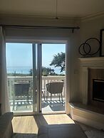 Pelican Inn & Suites