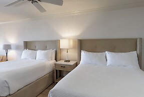 Pelican Inn & Suites