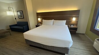 Holiday Inn Express Hotel & Suites Marina - State Beach Area by IHG