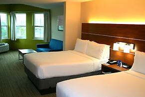 Holiday Inn Express Hotel & Suites Marina - State Beach Area, an IHG H