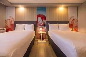 TRYP by Wyndham Aruba