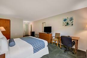 SureStay Plus Hotel by Best Western Berkeley Springs
