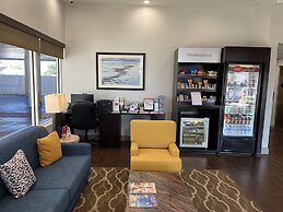 Comfort Suites Clearwater - Dunedin