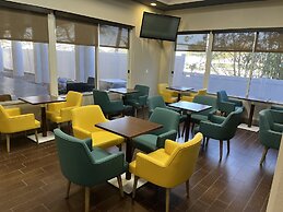 Comfort Suites Clearwater - Dunedin