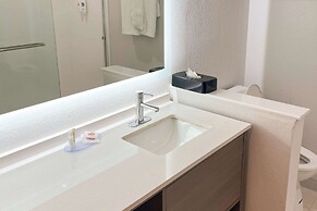 Comfort Suites Clearwater - Dunedin