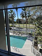 Comfort Suites Clearwater - Dunedin