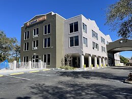 Comfort Suites Clearwater - Dunedin