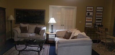 Downtown Guest Quarters Hotel