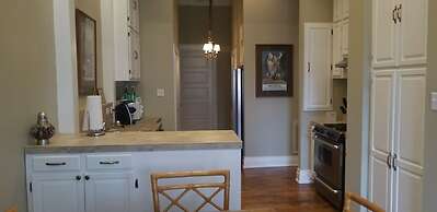 Downtown Guest Quarters Hotel