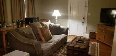 Downtown Guest Quarters Hotel
