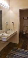 Downtown Guest Quarters Hotel