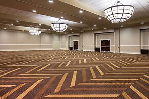 Sheraton Overland Park Hotel at the Convention Center
