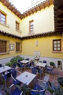 Hotel Casona de la Reyna