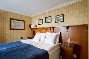 Mayfair Hotel Tunneln