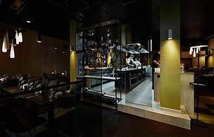 Mayfair Hotel Tunneln