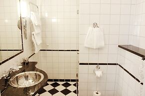 Mayfair Hotel Tunneln