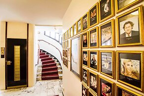 Mayfair Hotel Tunneln