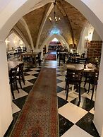 Mayfair Hotel Tunneln