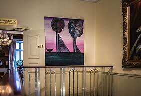 Mayfair Hotel Tunneln