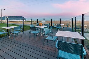 Seashore Inn on the Beach