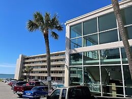 The Oceanfront Viking Motel