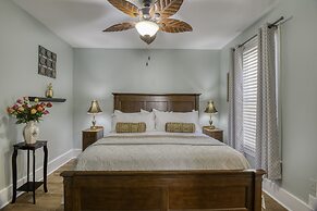 Victorian House Bed & Breakfast