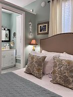 Victorian House Bed & Breakfast