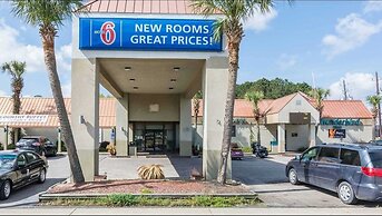 Motel 6 Florence, SC