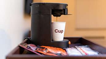 Sevilla Inn - Near Medieval Times