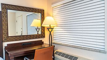 Sevilla Inn - Near Medieval Times