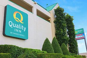 Quality Inn Near the Island Pigeon Forge