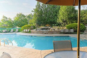 Quality Inn Near the Island Pigeon Forge