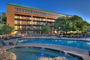 Quality Inn Near the Island Pigeon Forge