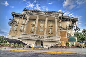 Quality Inn Near the Island Pigeon Forge