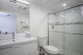 Skipjack Resort & Marina