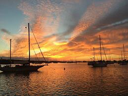 Skipjack Resort & Marina