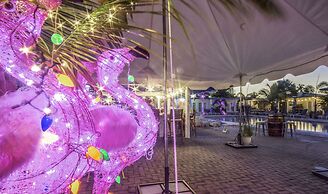 Skipjack Resort & Marina