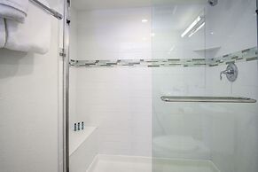 Skipjack Resort & Marina