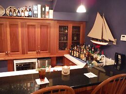 Strong House Inn