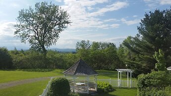 Strong House Inn