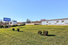 Rodeway Inn And Suites