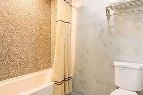 Rodeway Inn And Suites