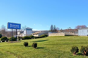 Rodeway Inn And Suites