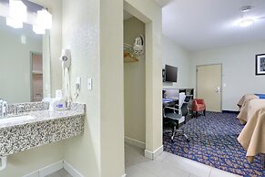 Rodeway Inn And Suites